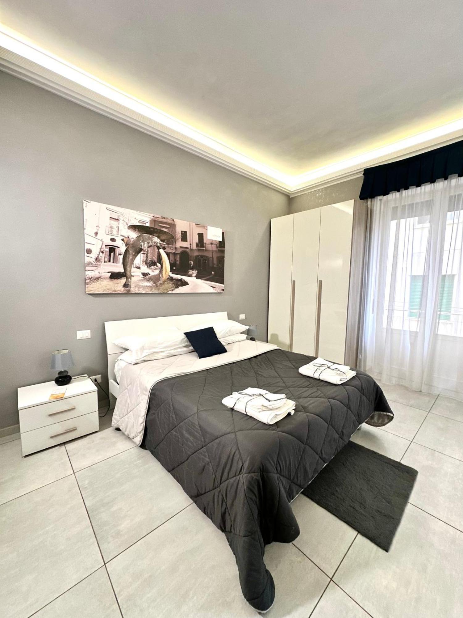 Bed and Breakfast Tuttoincentro Салерно Экстерьер фото